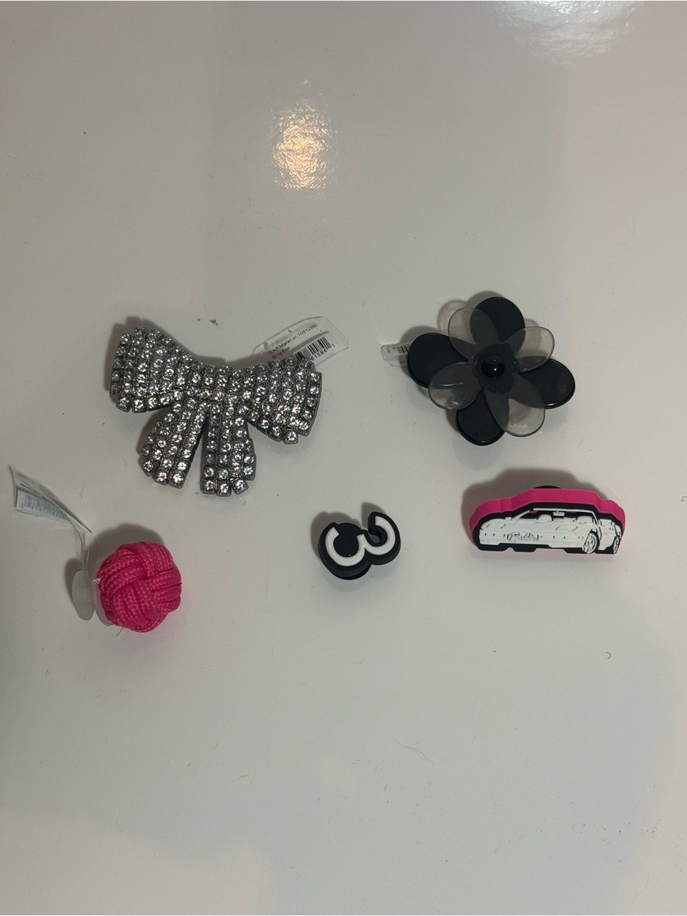 Lot Of 6 Croc Charms Jibbitz Diamond Bow Yarn Flower Car Etc